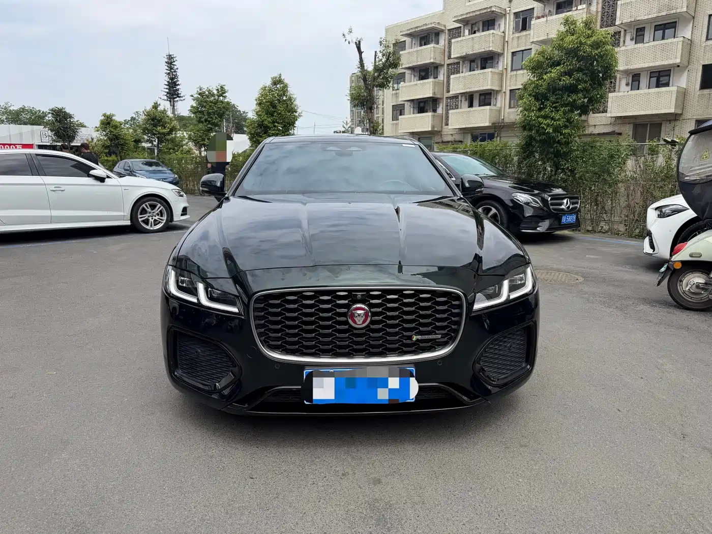 Jaguar XFL 2023 Model XFL 2.0T P250 2WD Elite Sport Edition фото 2