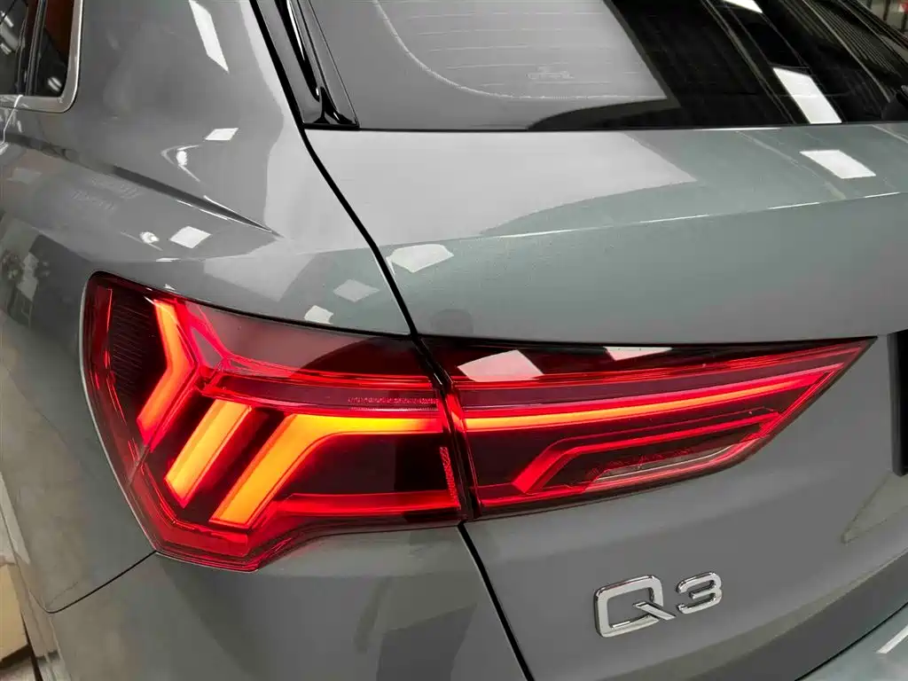 Audi Q3 2022 35 TFSI Fashion Dynamic фото 19
