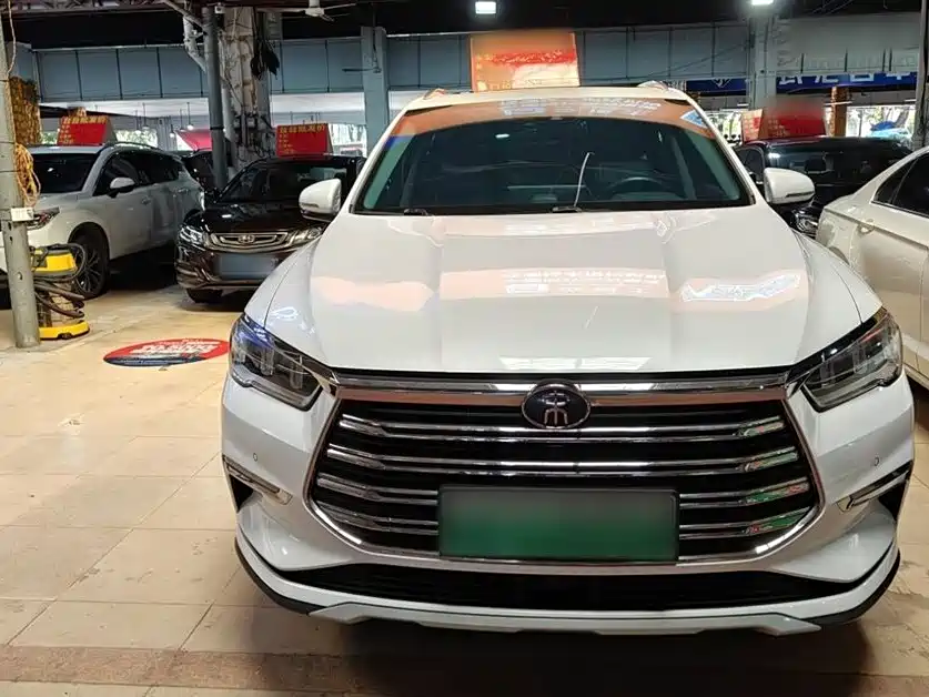 BYD Song Pro New Energy 2019 DM 1.5T 4WD Performance Flagship фото 4