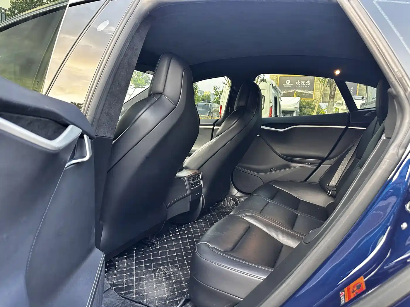 Tesla Model S 2018 2017 Model S 75D Standard Range