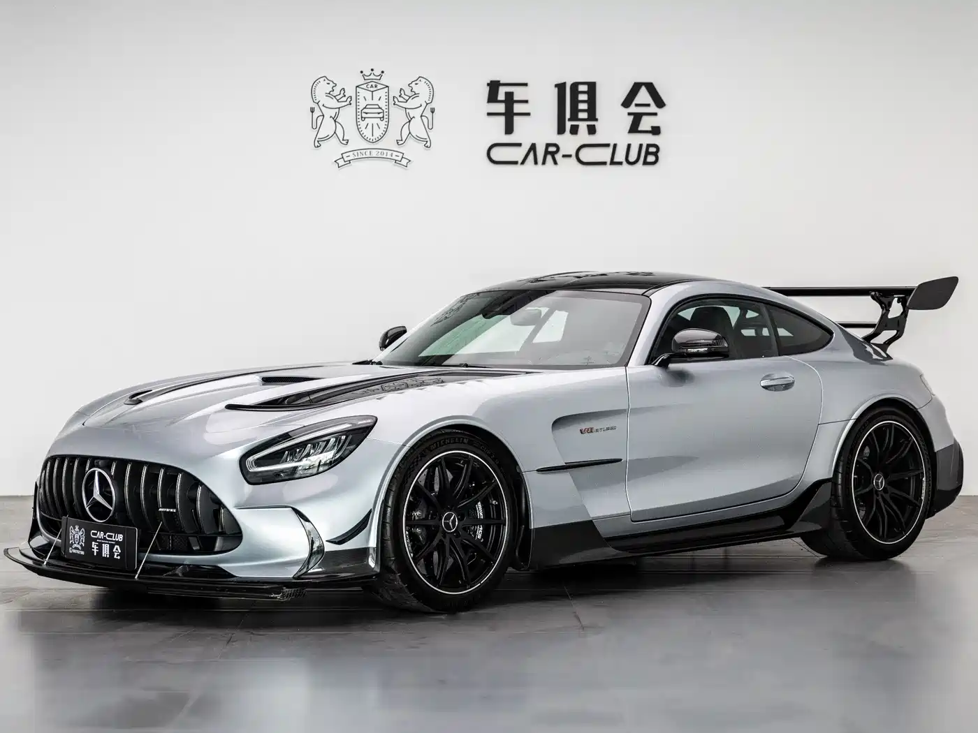MERCEDES-BENZ AMG GT