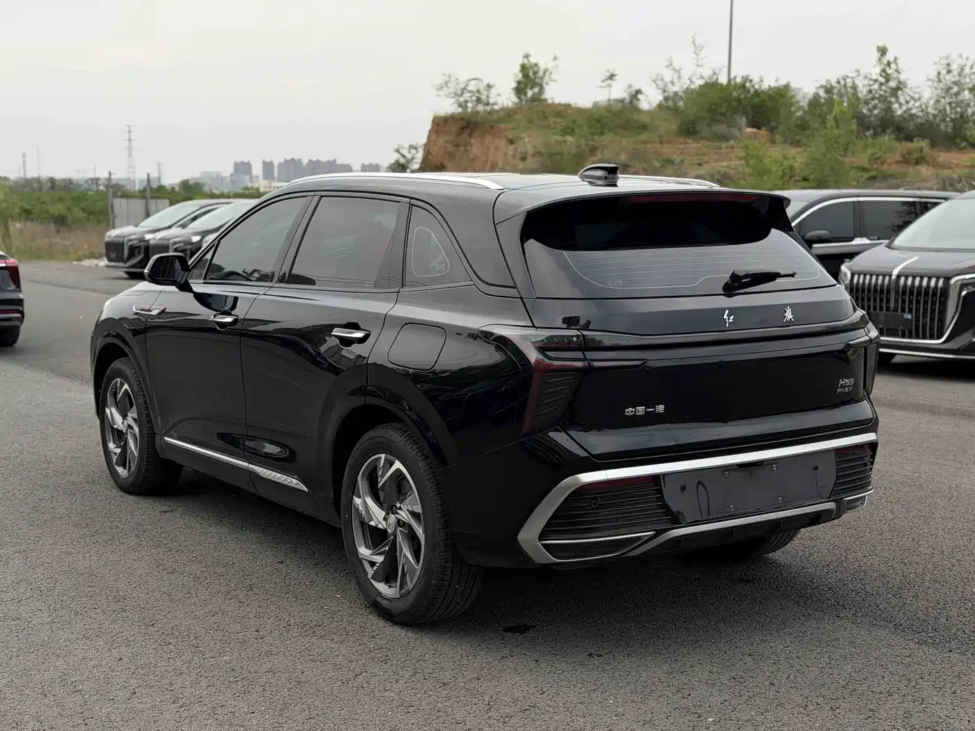 Hongqi HS3 PHEV 2024 PHEV 115km Power Edition фото 16