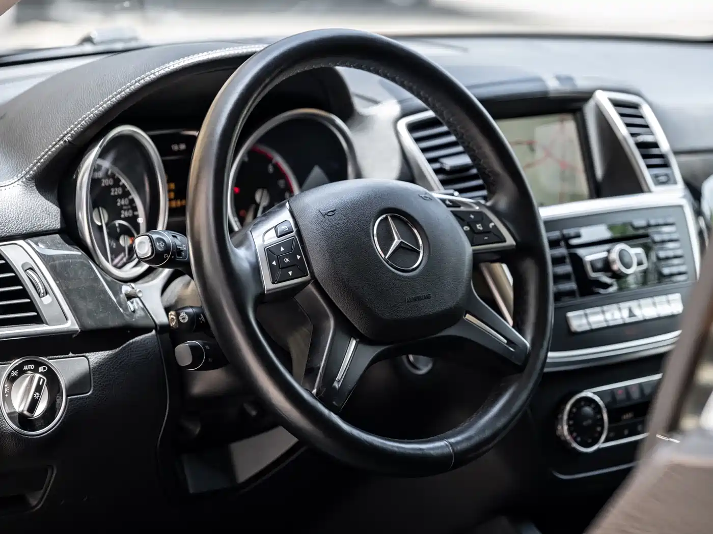 Mercedes-Benz GL-Class 2014 GL 350 CDI 4MATIC фото 7