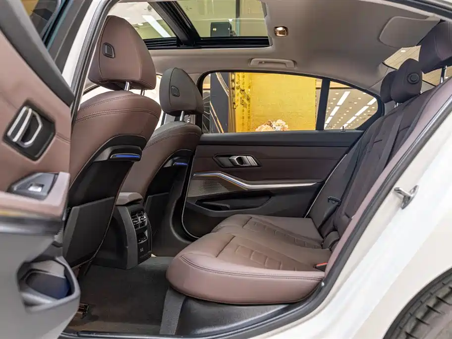 BMW 3 Series 2021 Facelift 325Li M Sport Package фото 17