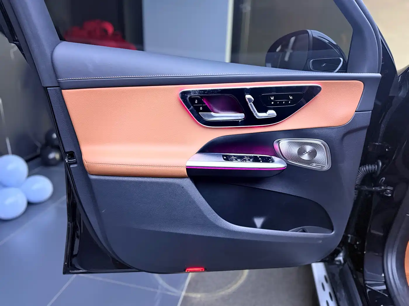 MERCEDES-BENZ GLC
