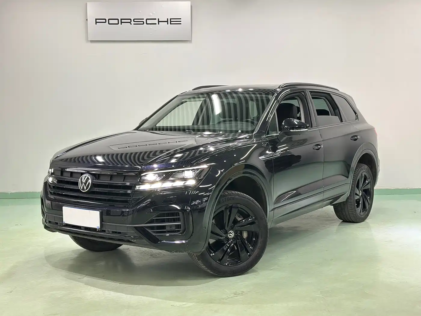 Volkswagen Touareg 2022 2022 3.0TSI Rui Xiang Edition Gloss Black Sport Package