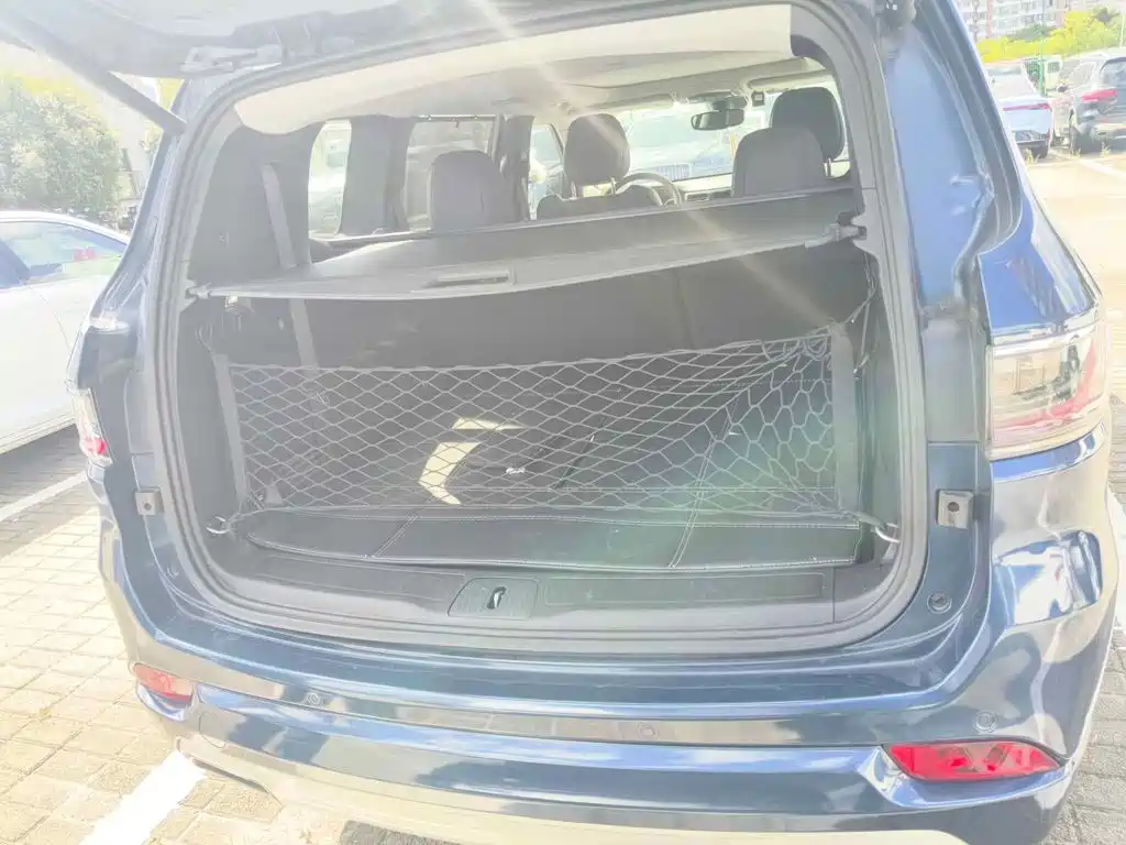 Jeep Grand Commander 2020 2018 2.0T AWD Intelligent Edition (China V)