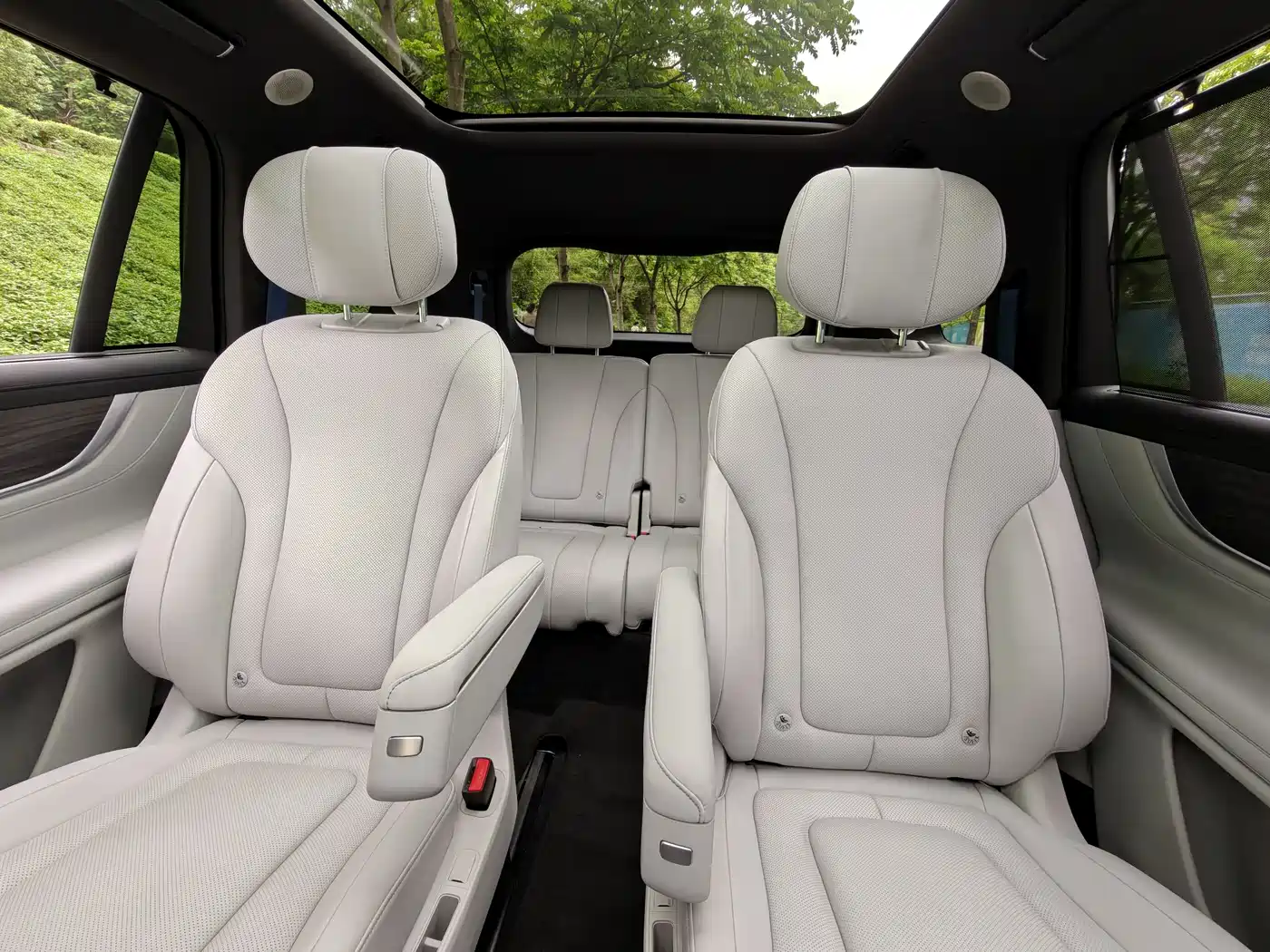 AITO Wenjie AITO M9 2024 Pure Electric Max Edition 100kWh 6-Seater фото 25