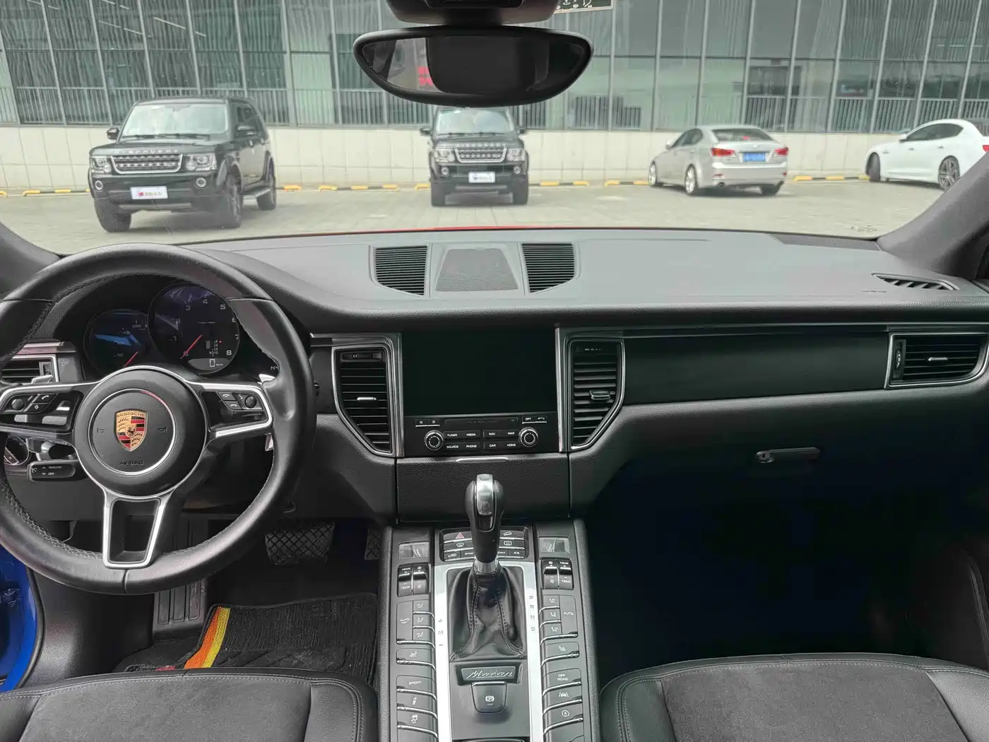 Porsche Macan 2017 Macan 2.0T фото 6
