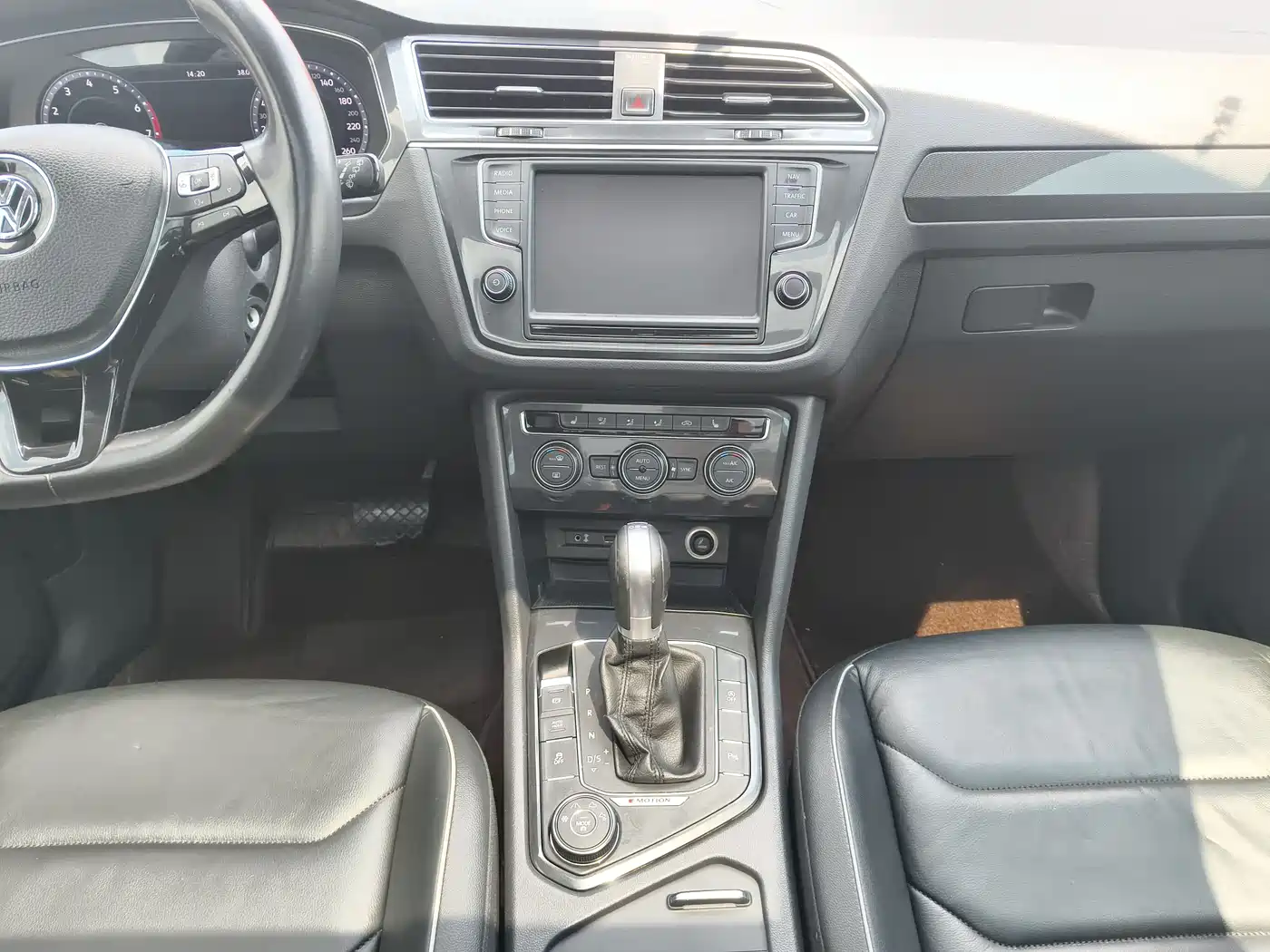Volkswagen Tiguan 2017 330TSI 4WD Creative фото 14