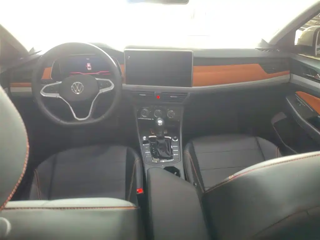 Volkswagen Bora 2025 200TSI DSG Joy Ride PRO Edition фото 6
