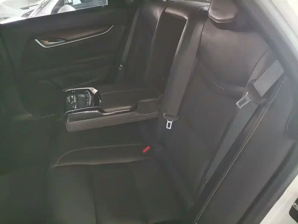Cadillac XTS 2018 28T Elite фото 16