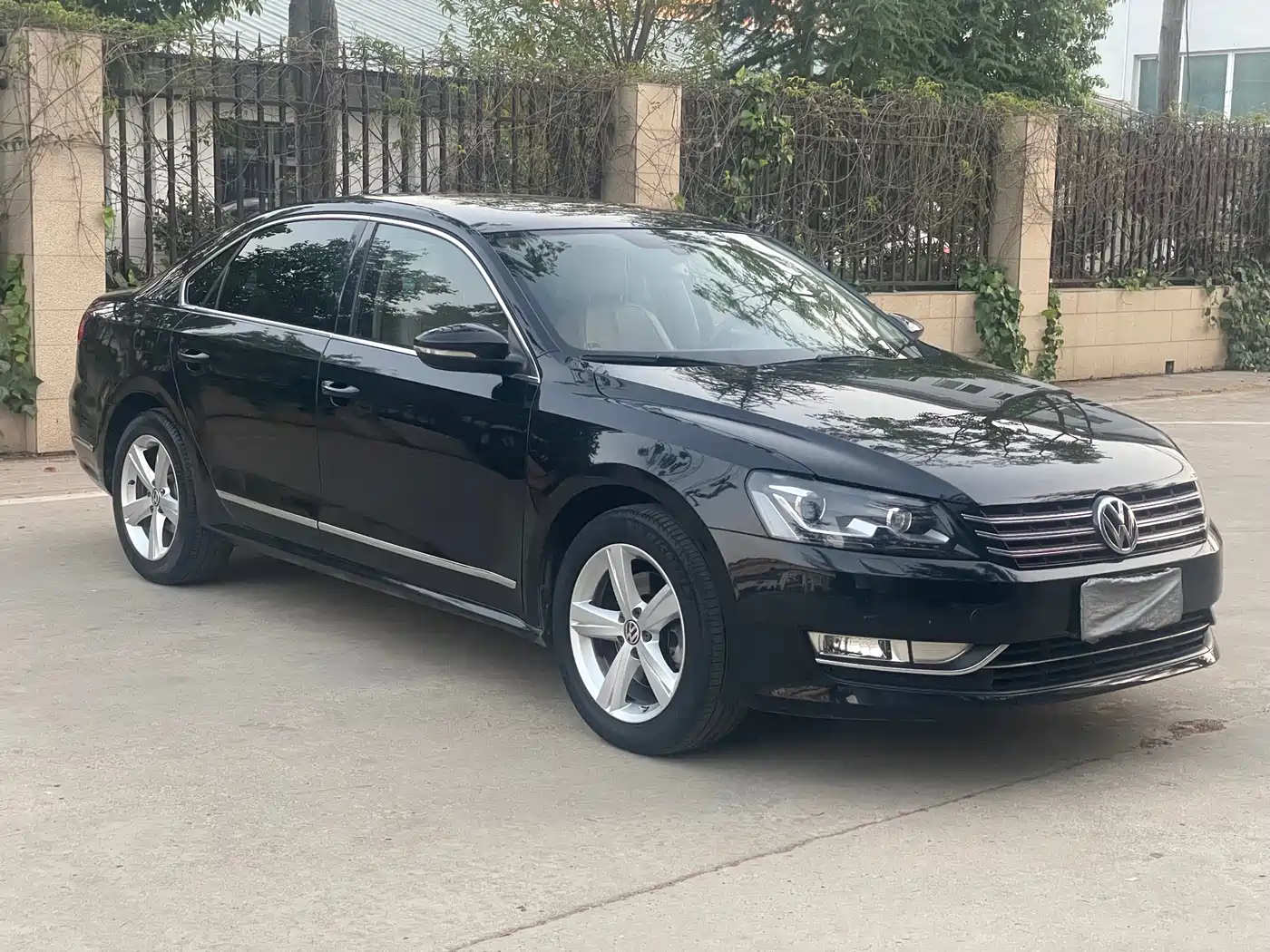 Volkswagen Passat 2014 1.8TSI DSG Executive Edition