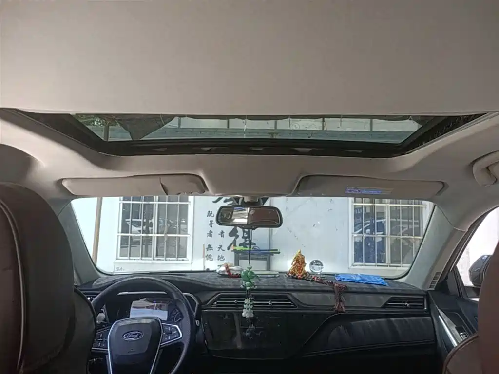 FORD TERRITORY
