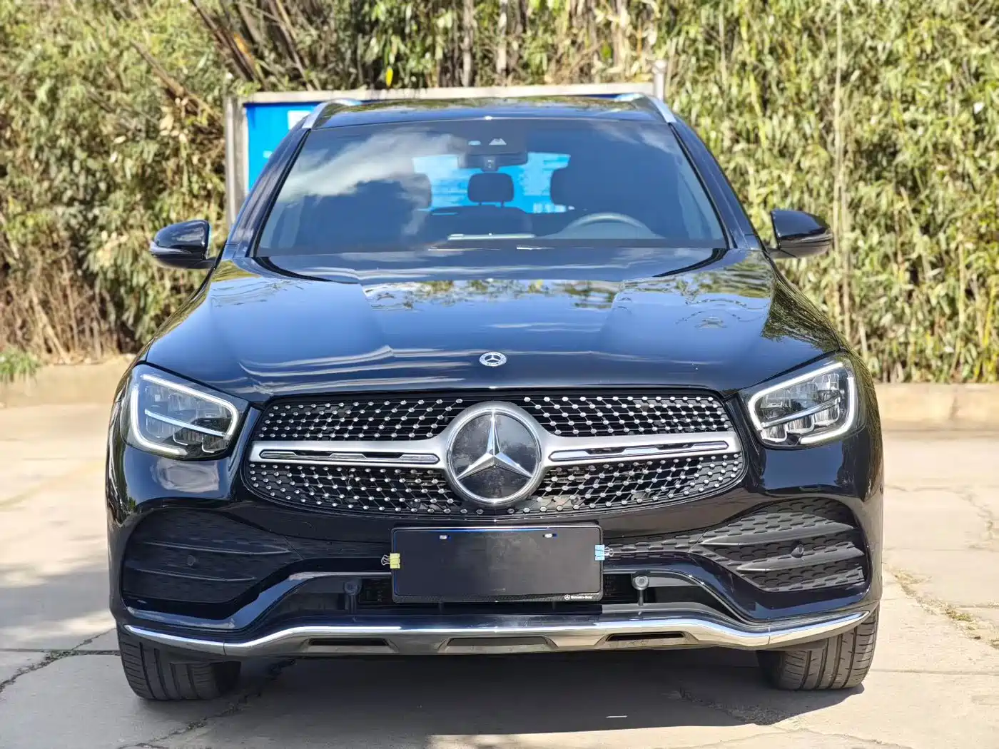 MERCEDES-BENZ GLC