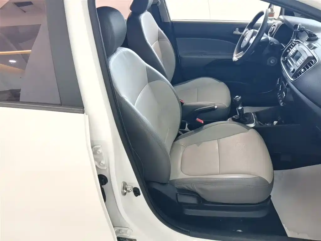 Kia Huan Chi 2017 1.4L Manual Value Intelligent фото 25