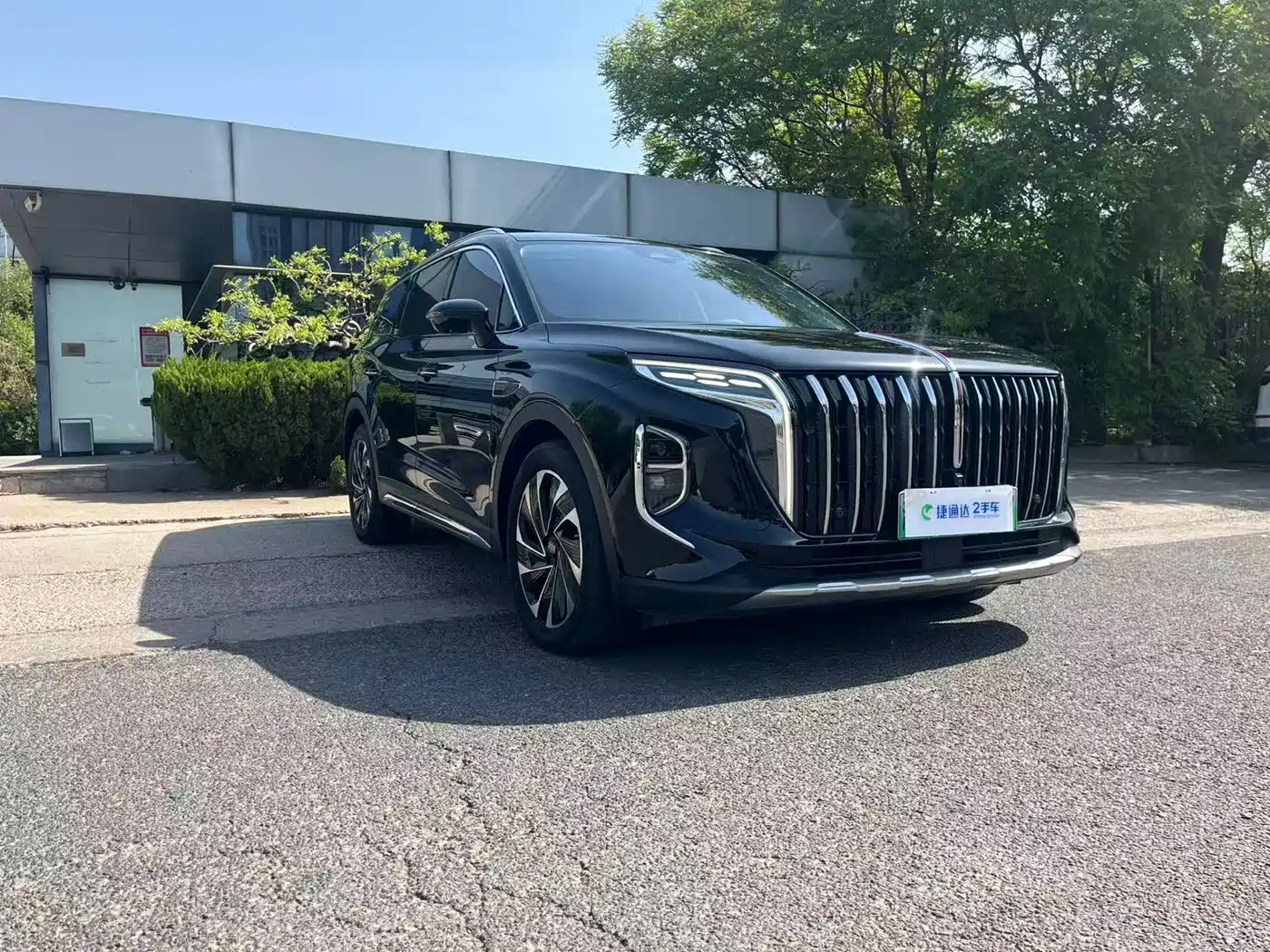 Hongqi HS7 PHEV 2024 2.0T PHEV 4WD Flagship Edition 6-seater фото 2