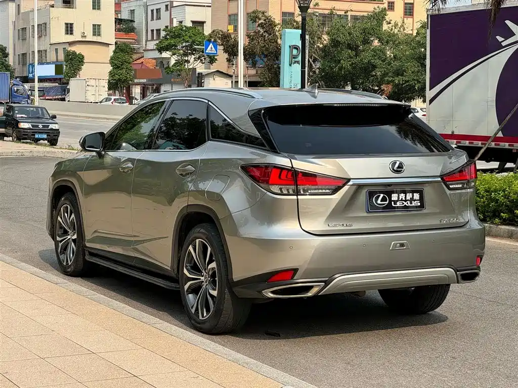 LEXUS RX