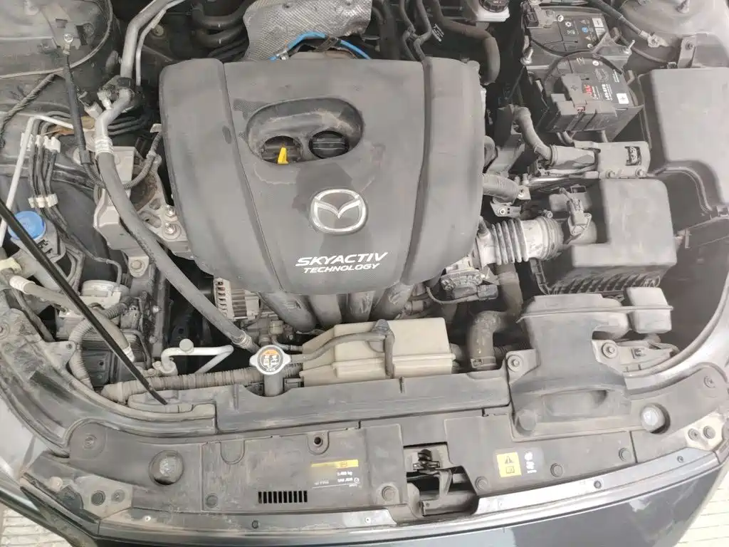 Photo 21 - Mazda Mazda 3