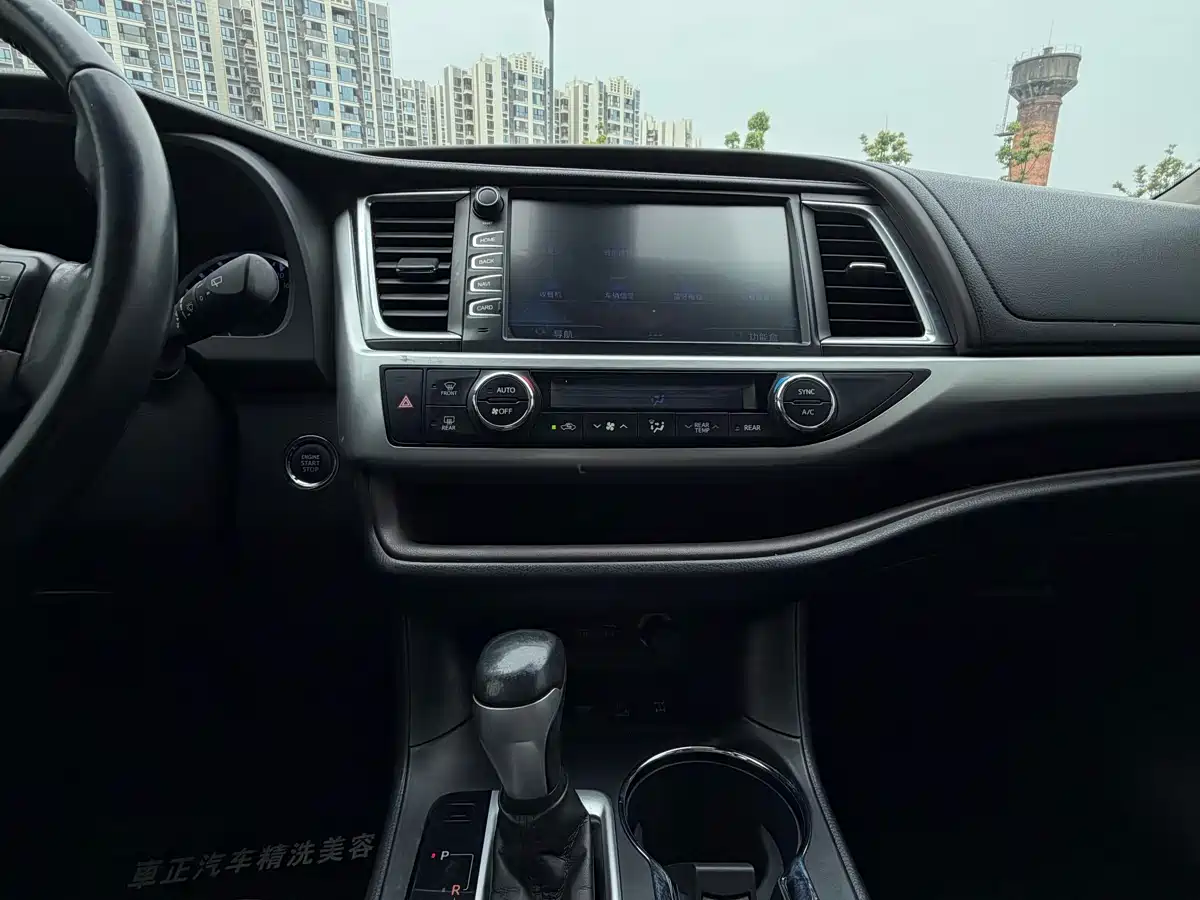 Toyota Highlander 2018 2.0T 4WD Luxury 7-seater China VI фото 6