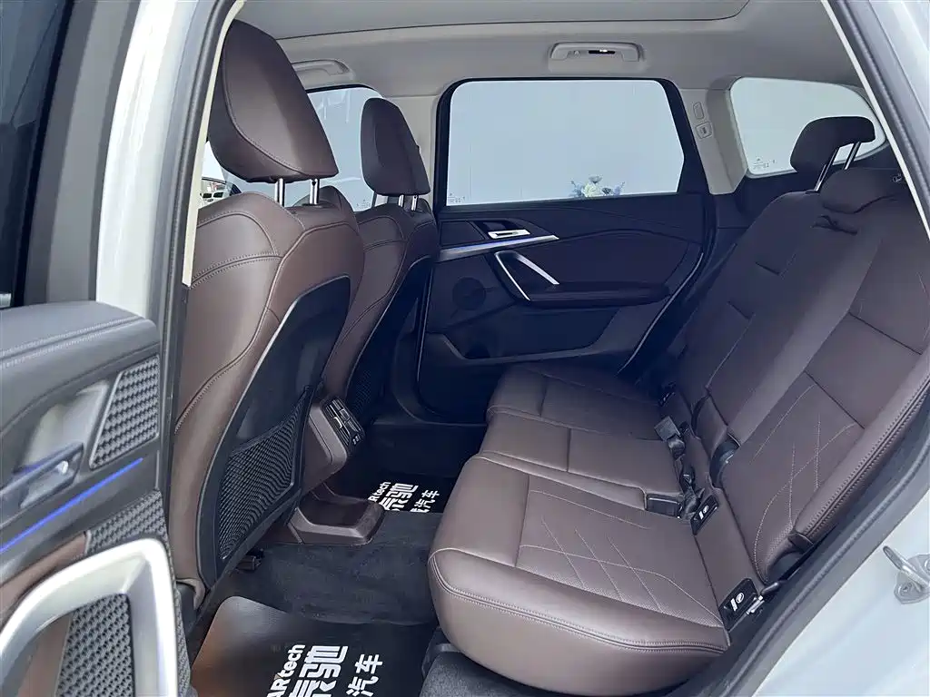 BMW X1 2024 sDrive25Li M Sport Package фото 20
