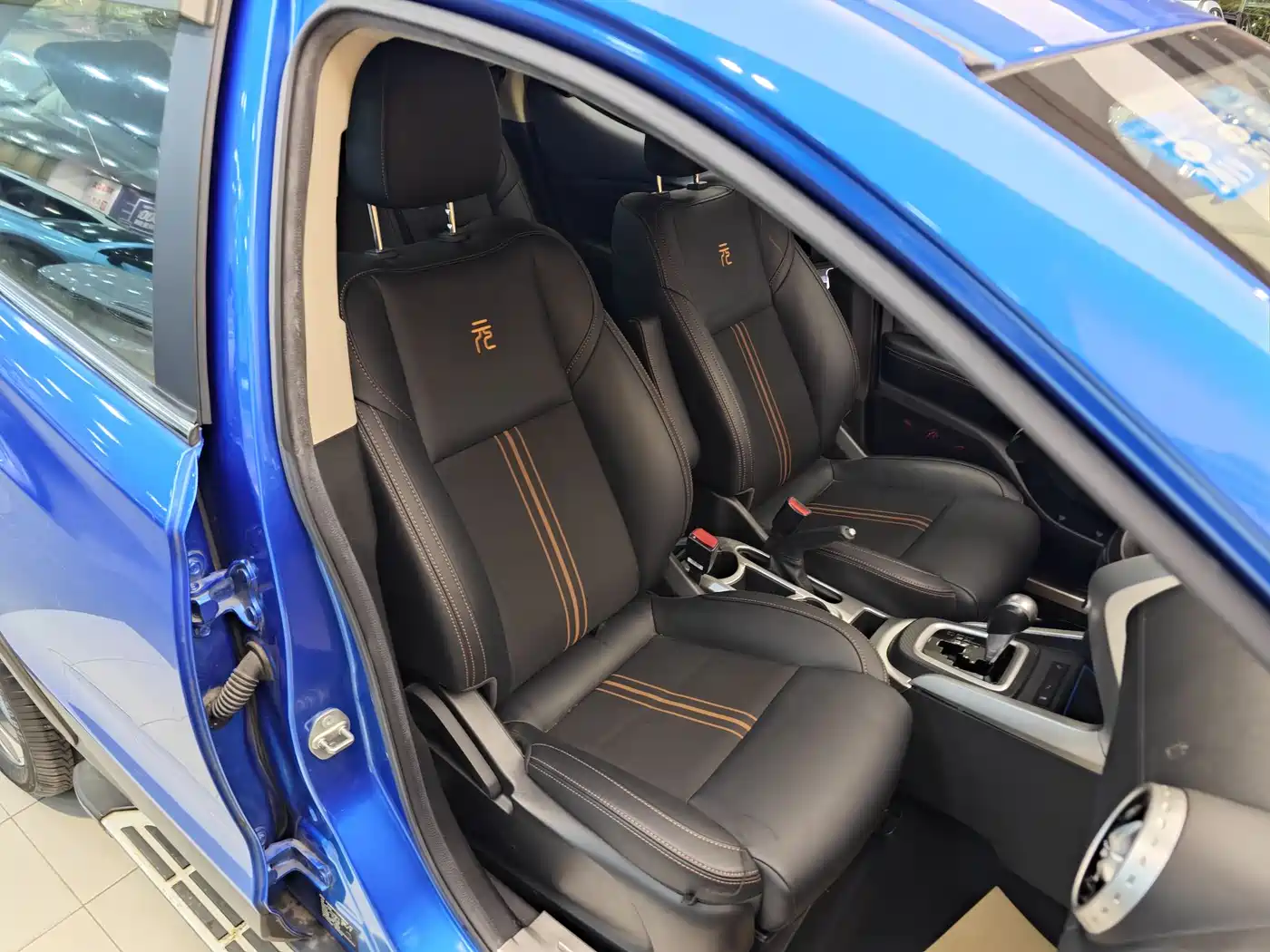 BYD Yuan 2016 1.5L Automatic Luxury фото 30