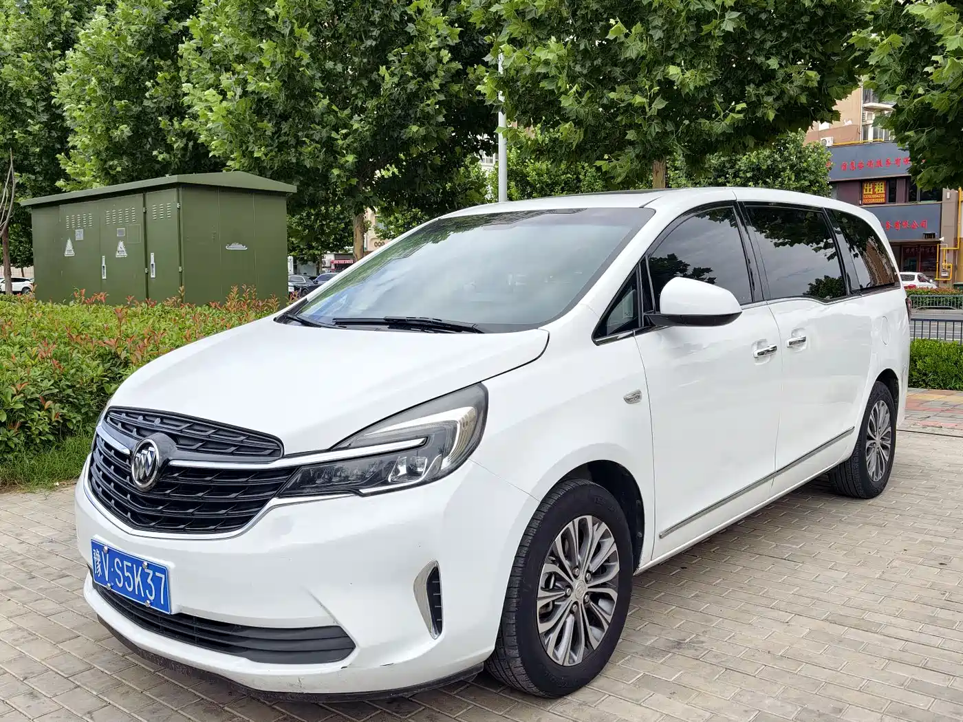 Buick GL8 2021 Land Business Class 652T Luxury