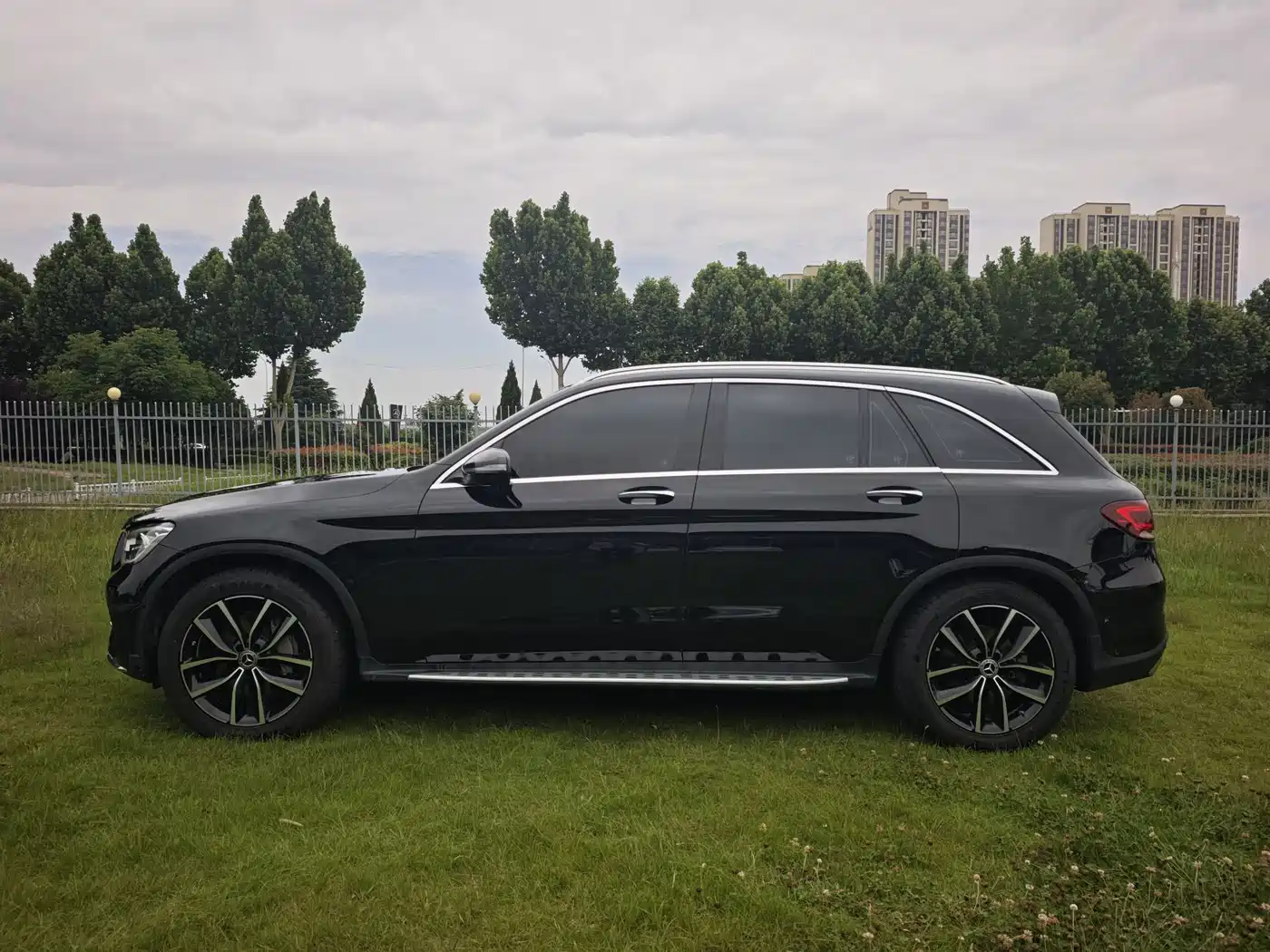 Mercedes-Benz GLC 2022 Model GLC 300 L 4MATIC Dynamic Edition фото 8