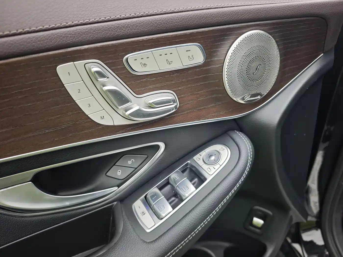 Mercedes-Benz GLC 2022 Model GLC 300 L 4MATIC Dynamic Edition фото 11