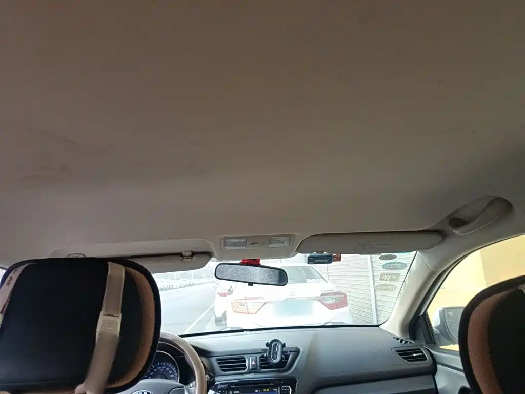 Kia K2 2015 Sedan 1.4L AT GLS фото 9