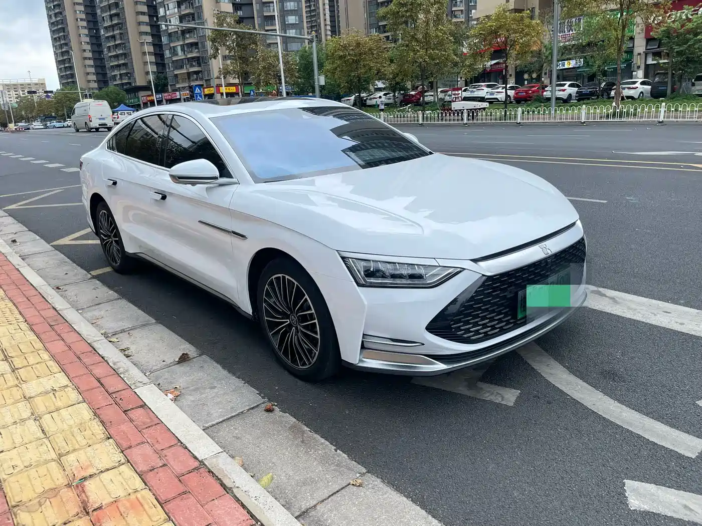 BYD Han 2020 DM AWD Performance Luxury Edition фото 2