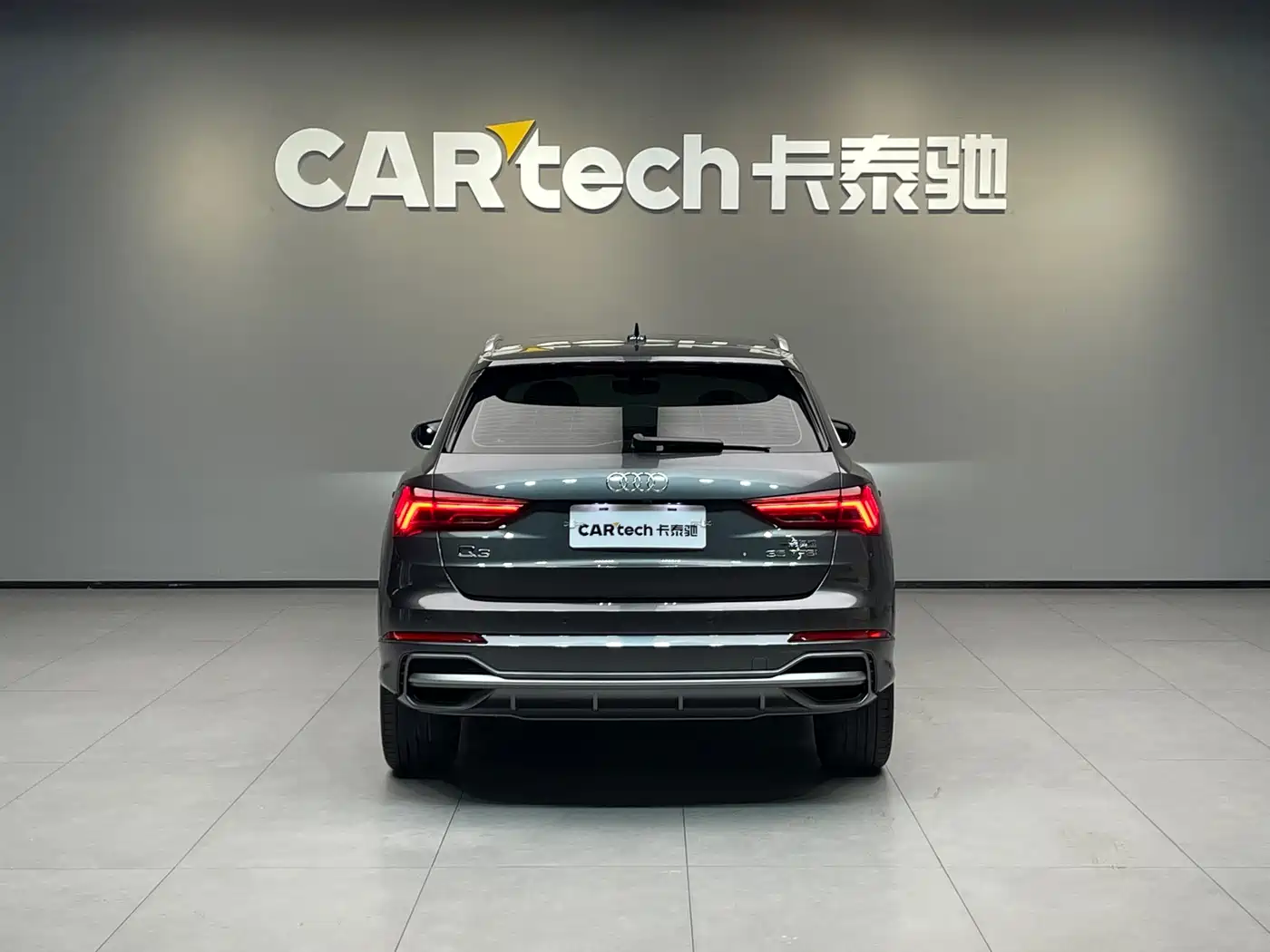 Audi Q3 2023 35 TFSI Fashion Dynamic Model (1.5T) фото 5