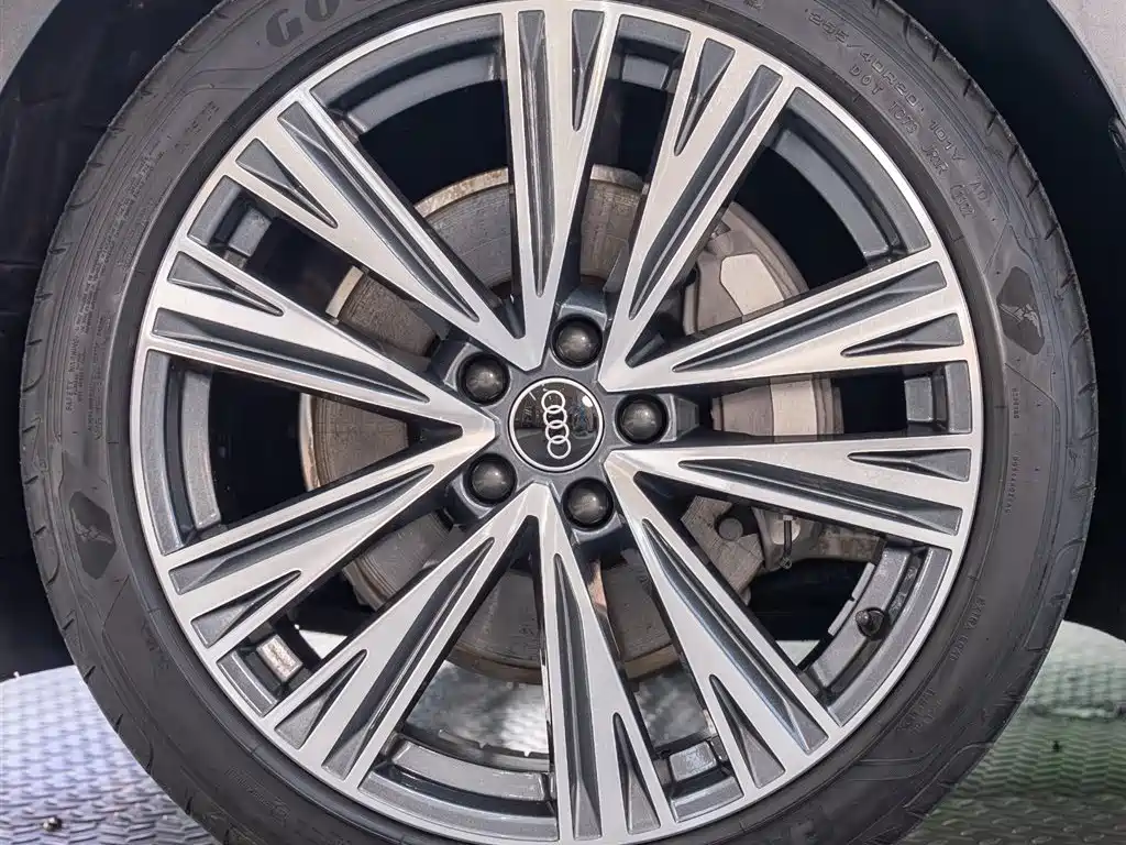 Audi A6L 2022 45 TFSI Premium Dynamic фото 8