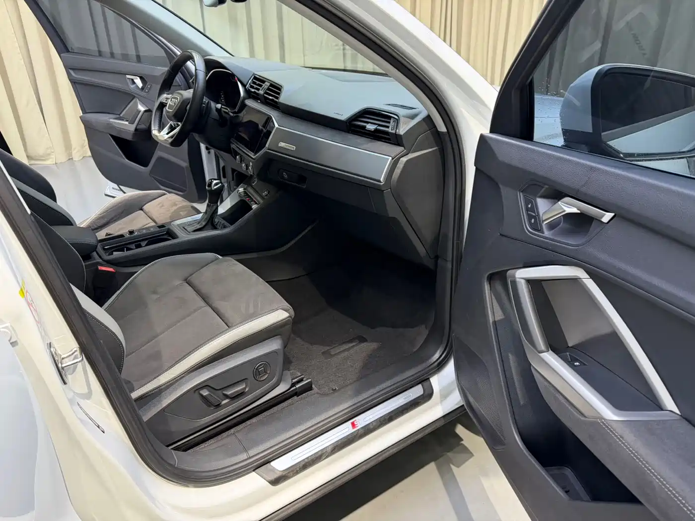 Audi Q3 2023 35 TFSI Fashion Dynamic (1.4T) фото 7