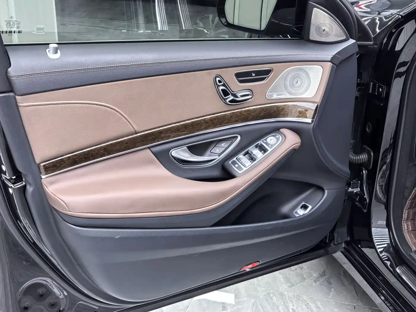 Mercedes-Benz S-Class 2016 S 320 L Luxury фото 6