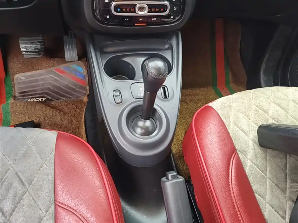 smart forfour 2017 2016 1.0L 52kW Passion Edition