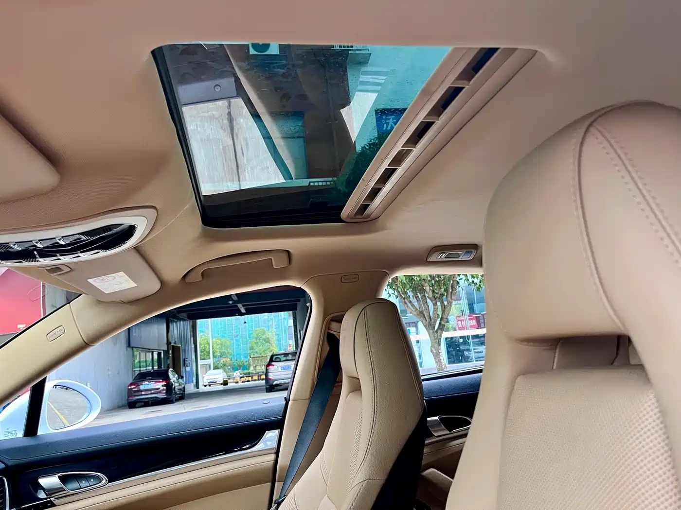 Porsche Panamera 2016 Panamera Edition 3.0T фото 15