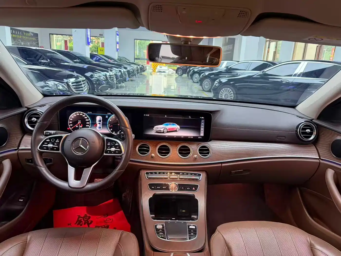 Mercedes-Benz E-Class 2020 E 300 L Luxury Model фото 6