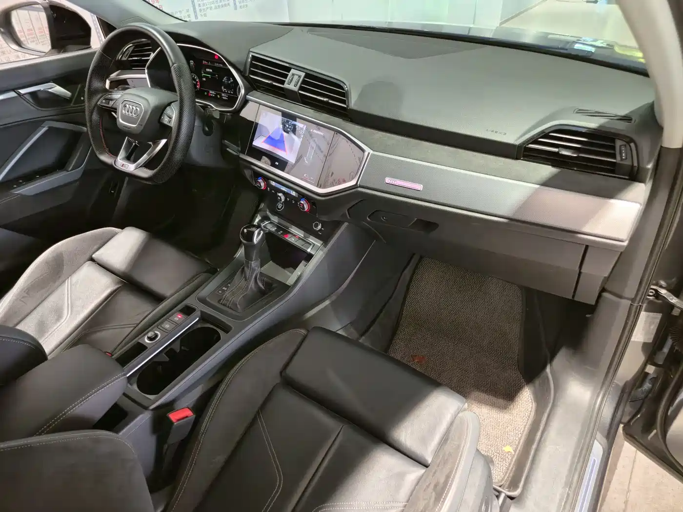 Audi Q3 Sportback 2022 40 TFSI Fashion фото 16