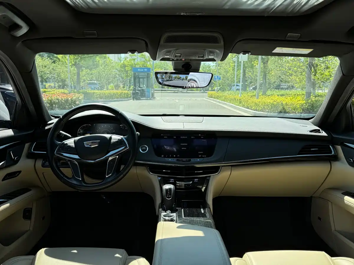 Cadillac CT6 2019 28T Fashion Model фото 24