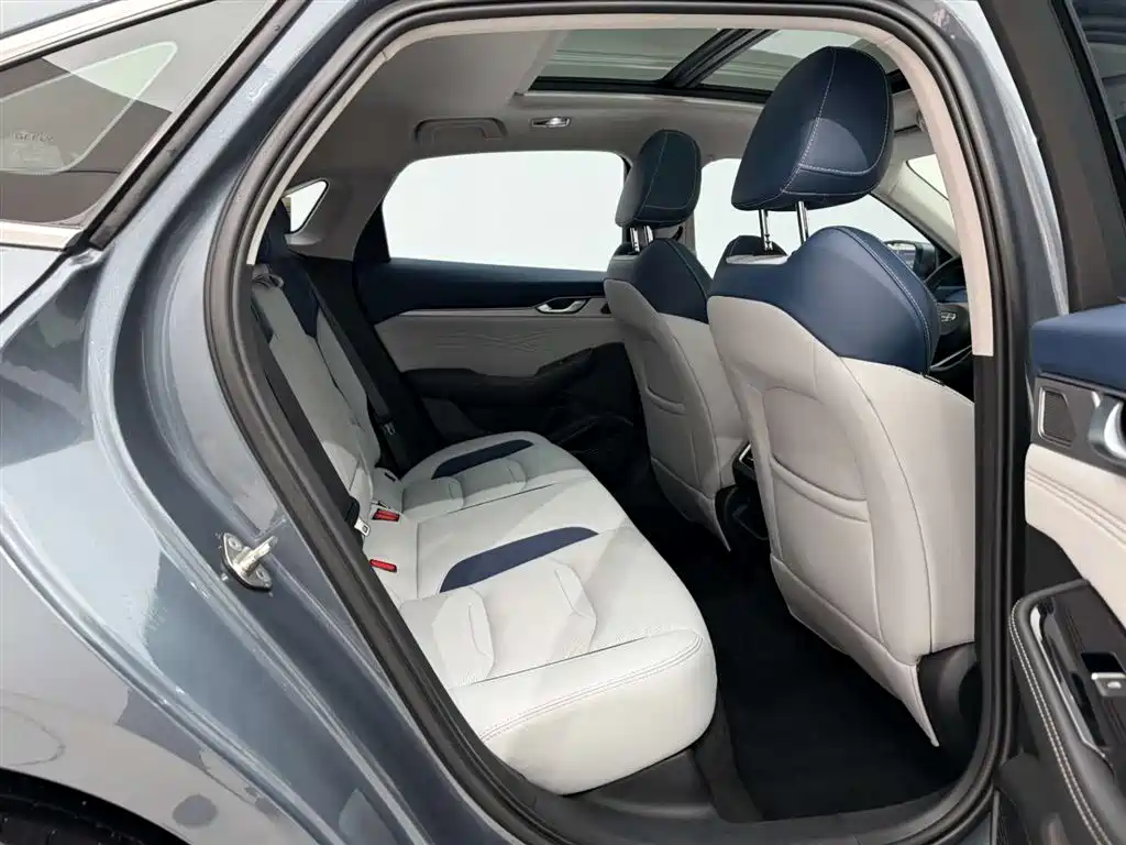 GEELY AUTOMOBILE XINGRUI