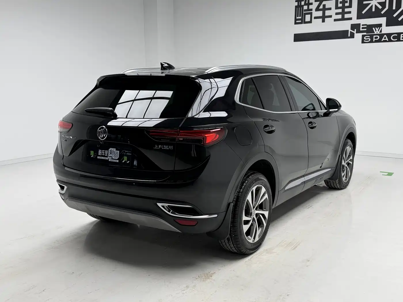 Buick Envision S 2022 Envision S 552T 2WD Luxury фото 4