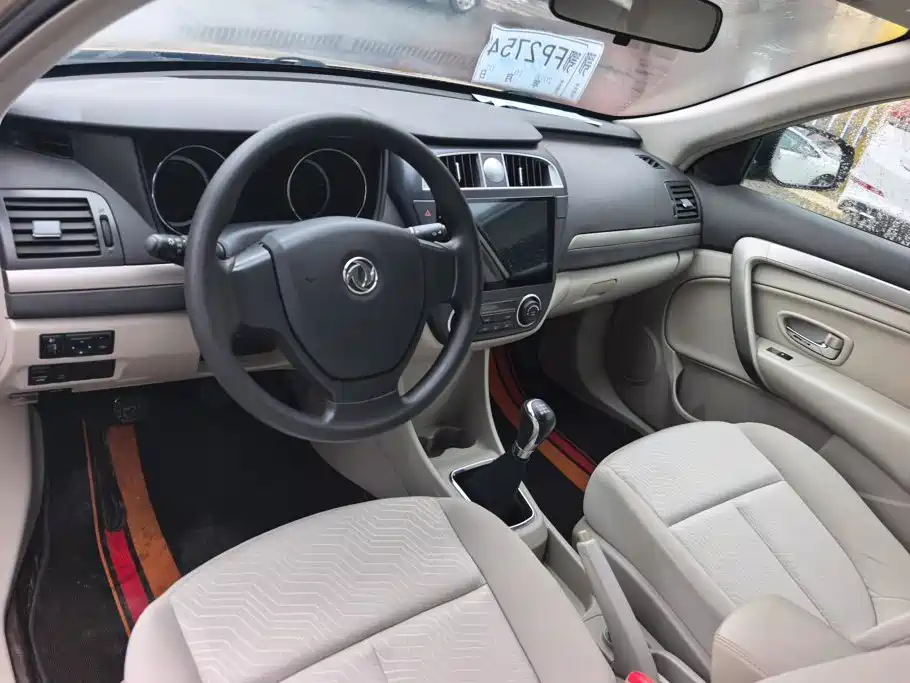Dongfeng Aeolus Dongfeng Fengshen A60 2015 2016 Model 1.5L Manual Luxury