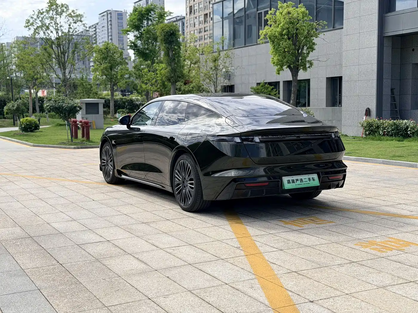 Lynk & Co 10 EM-P 2025 Facelift 240 AWD Ultra Sport Edition фото 24