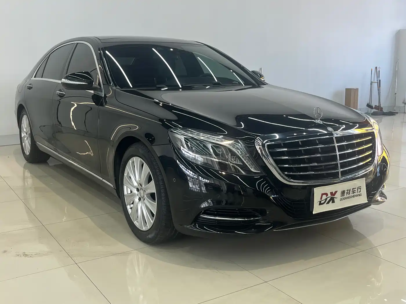 Mercedes-Benz S-Class 2016 S 320 L Luxury фото 3