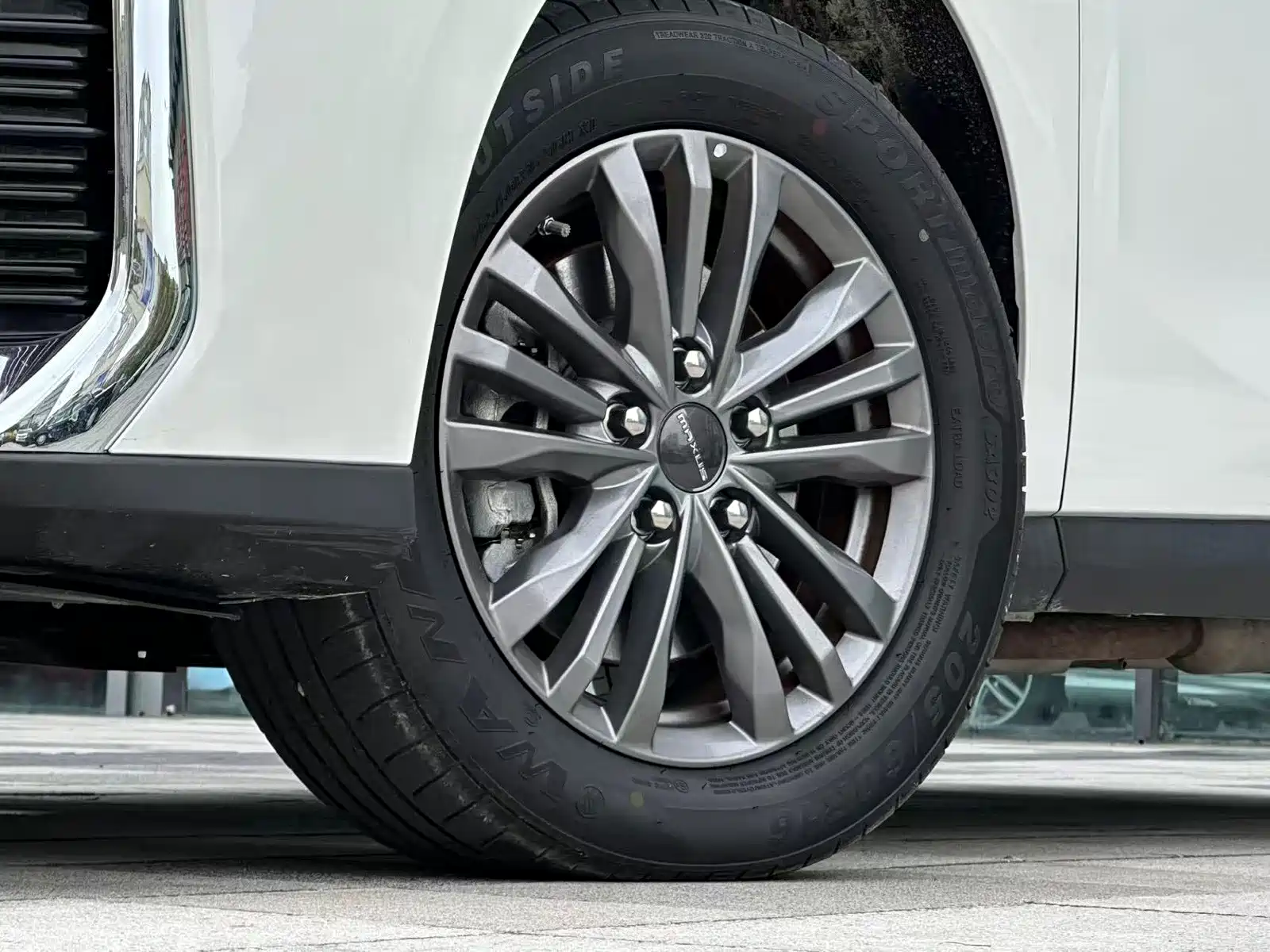 Фото 10 - Maxus Maxus G50 PHEV