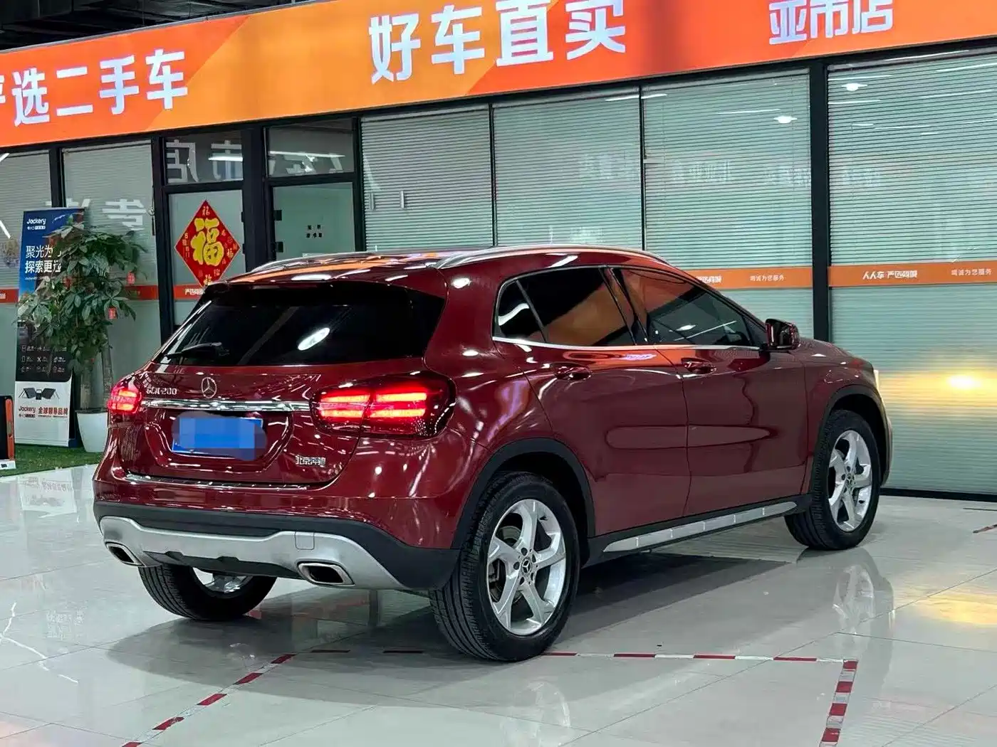 Mercedes-Benz GLA 2018 GLA 200 Dynamic фото 4