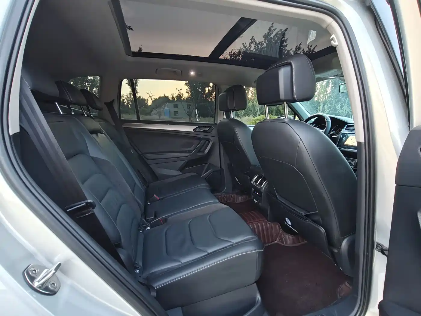 Volkswagen Tiguan L 2020 330TSI Auto 2WD Panorama Comfort China VI фото 12
