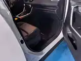Фото 6 - Toyota Wildlander