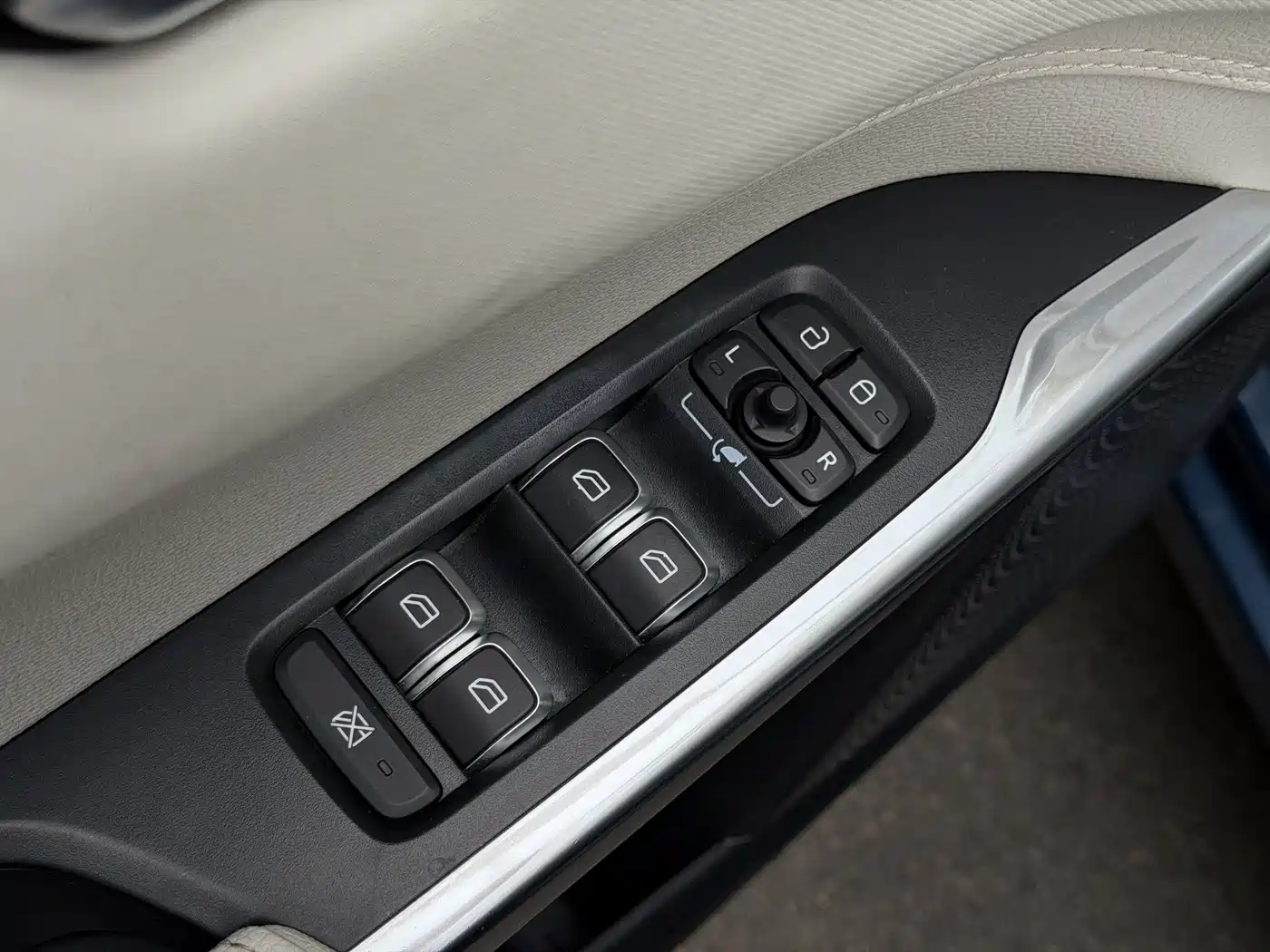 Lynk & Co 01 2019 2.0T 2WD Type Pro Version China VI фото 11